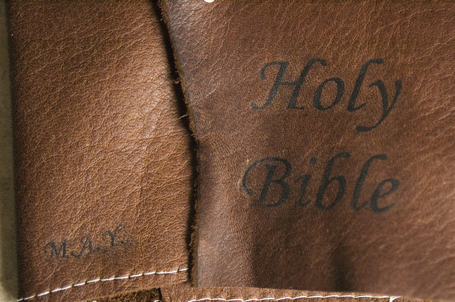 custom-bible_03.jpg